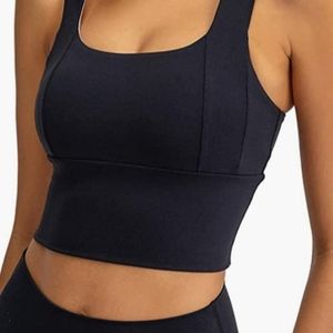 Sports bra/crop top